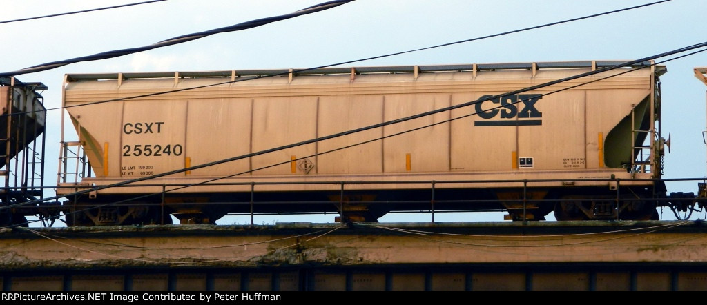 CSXT 255240